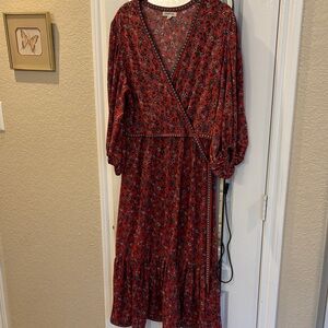 Max Studio Red Floral Long Sleeve Dress